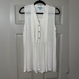 She + Sky Ivory Sleeveless Blouse